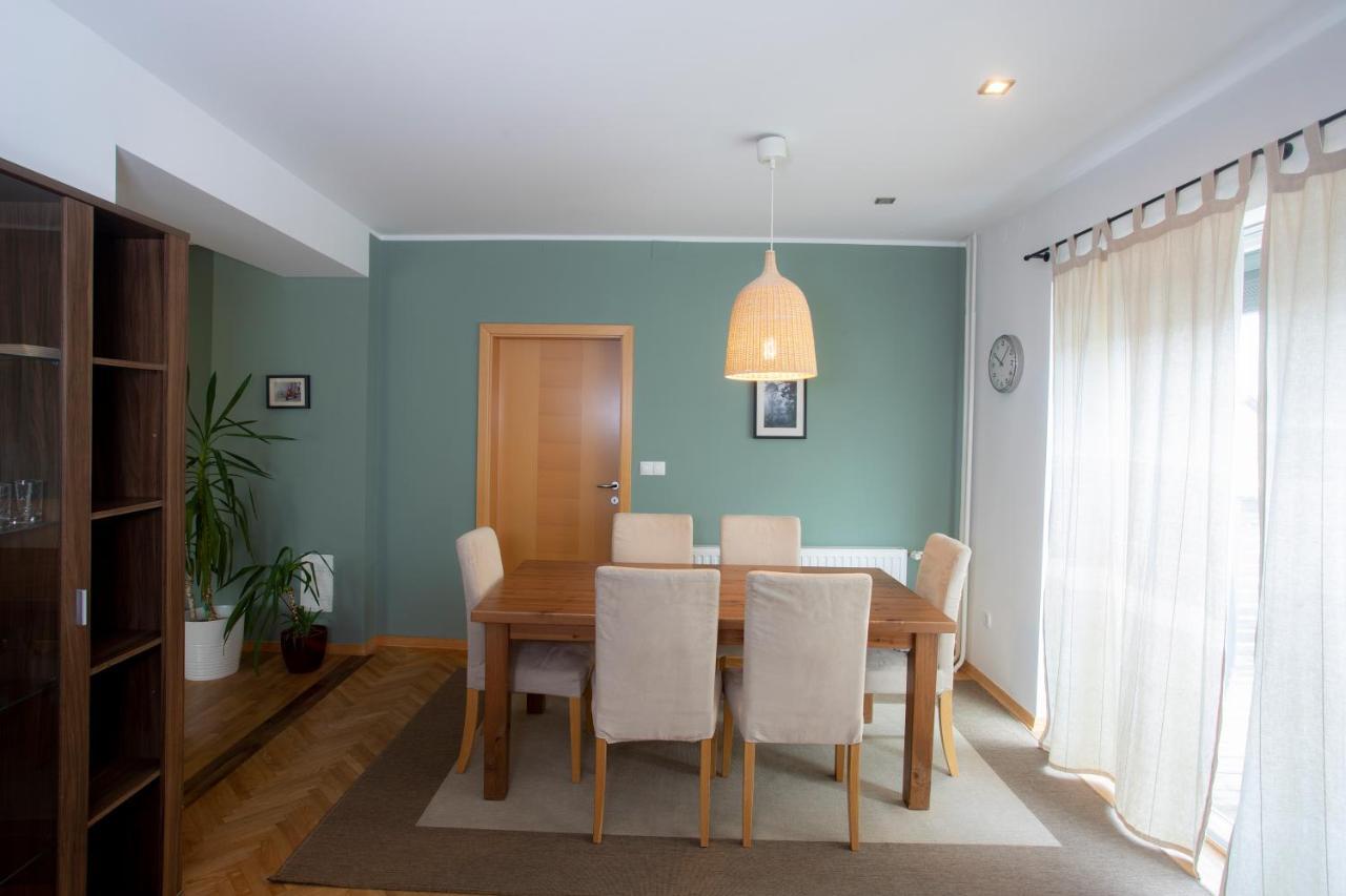 Apartment Rozalija Zirovnica Bagian luar foto