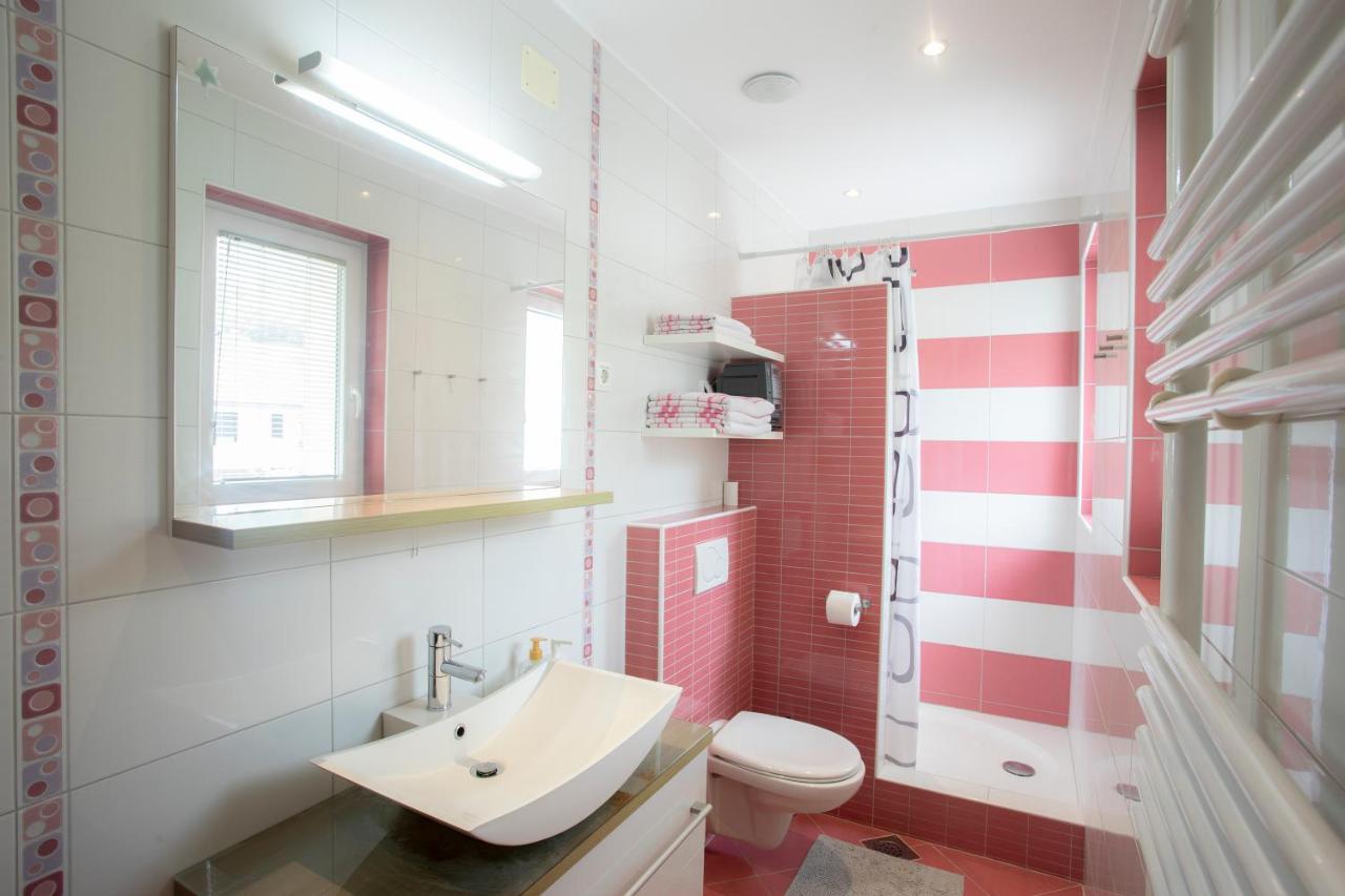 Apartment Rozalija Zirovnica Bagian luar foto